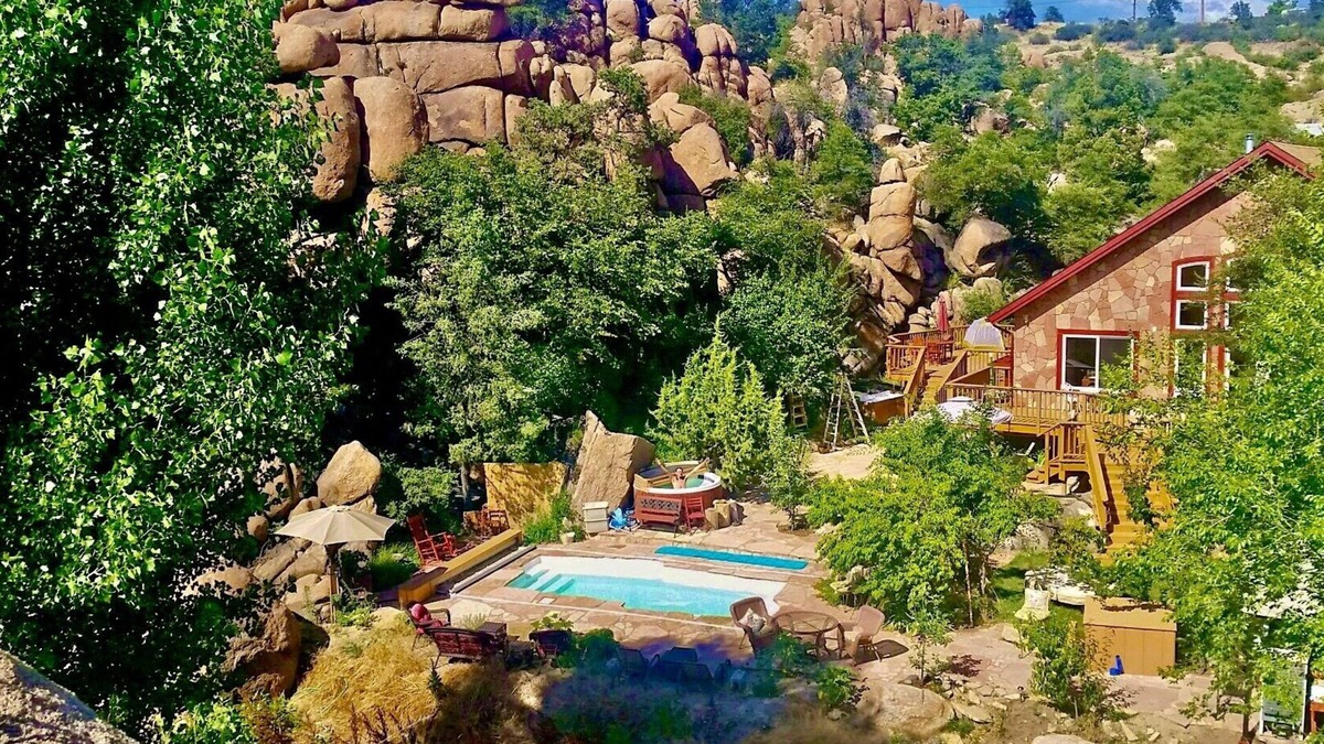 Prescott House | Heaven on Earth Retreat's Spectacular Suite in Prescott's Gorgeous Granite Dells
