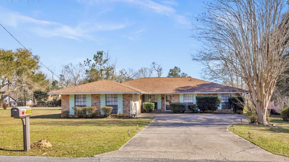 Diamondhead House | Heaven on Seven - Golf Course home on #7 of the Pine at Diamondhead Country Club