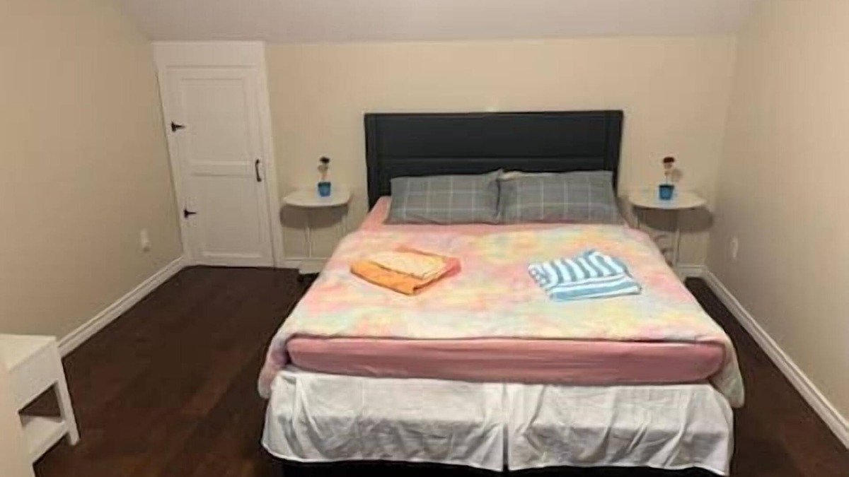 Courtland House | Heaven Retreats Luxurious Room