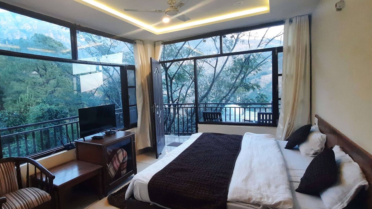 Dharamshala Bed & Breakfast | Heaven's View B&B Mcleodganj
