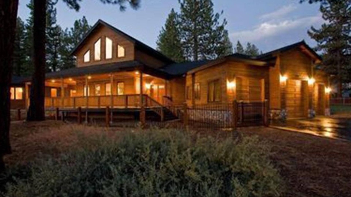 Bijou Park Acres House | Heavenly Valley Estate: Hot Tub, Pets
