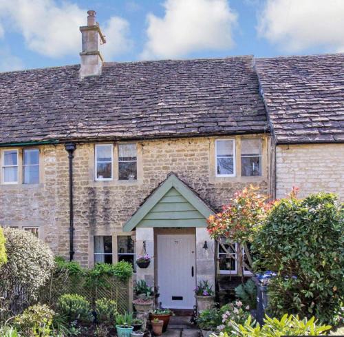 Atworth House | HEBE COTTAGE - Idyllic and homely with attention to detail