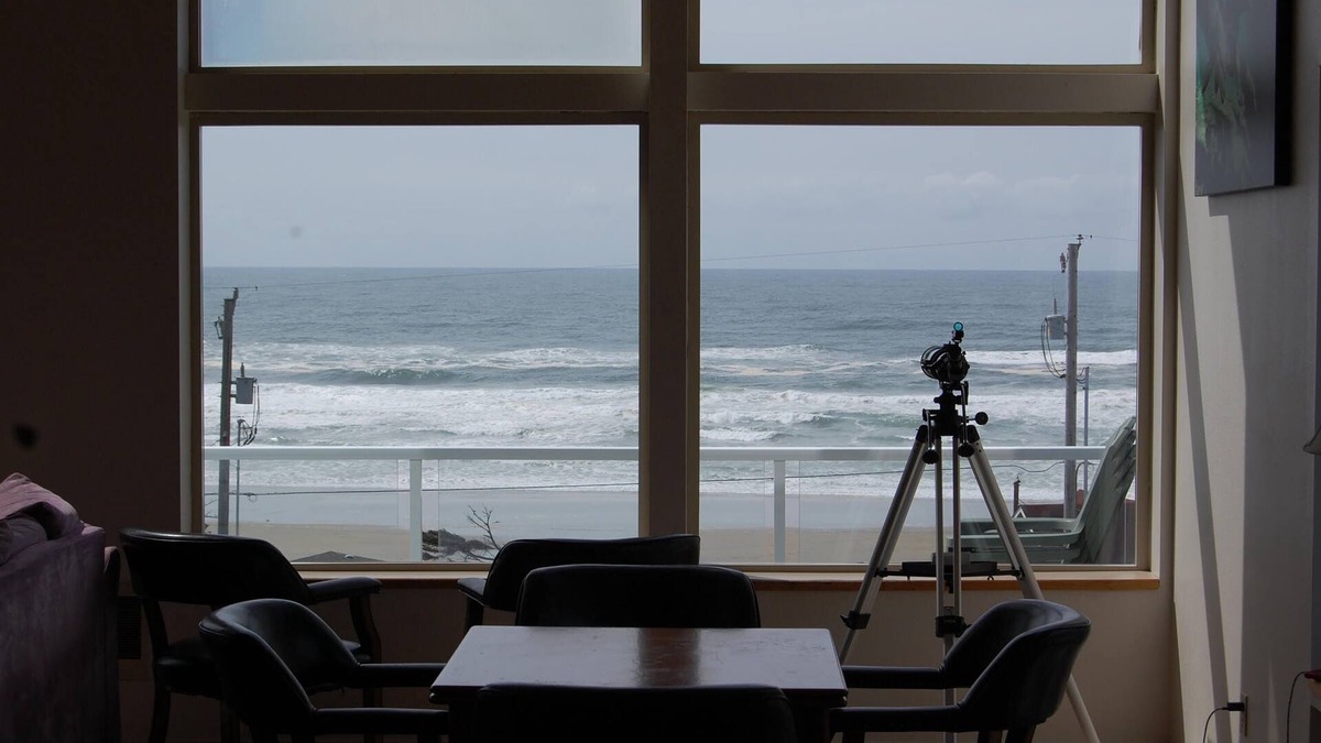 Florence House | Heceta Beach House Watch whales , spectacular ocean view and amazing sunsets