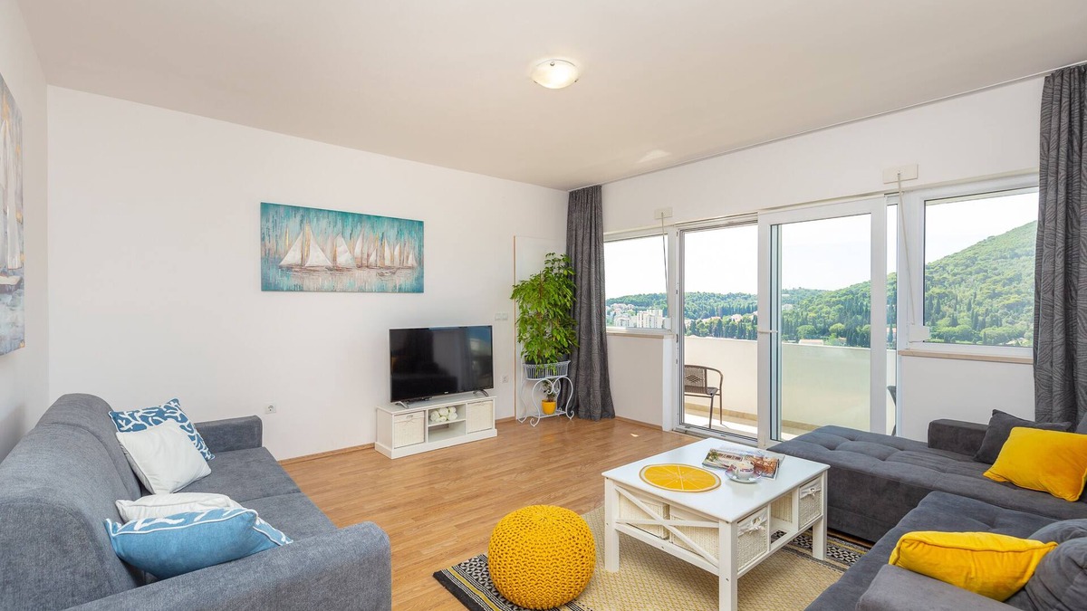 Babin Kuk Apartment | Hedera Estate, Hedera A46