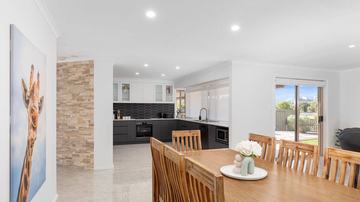 Mount Gambier House | Heinlen on North Terrace