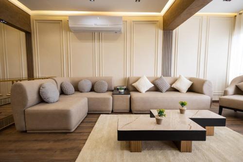 Heliopolis Apartment | Heliopolis Haven With Open View - Close to Airport