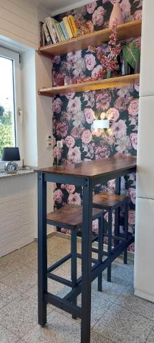 Kohlscheid Apartment | Helle Ferienwohnung mit Garten und Terrasse, direkt am Waldrand gelegen