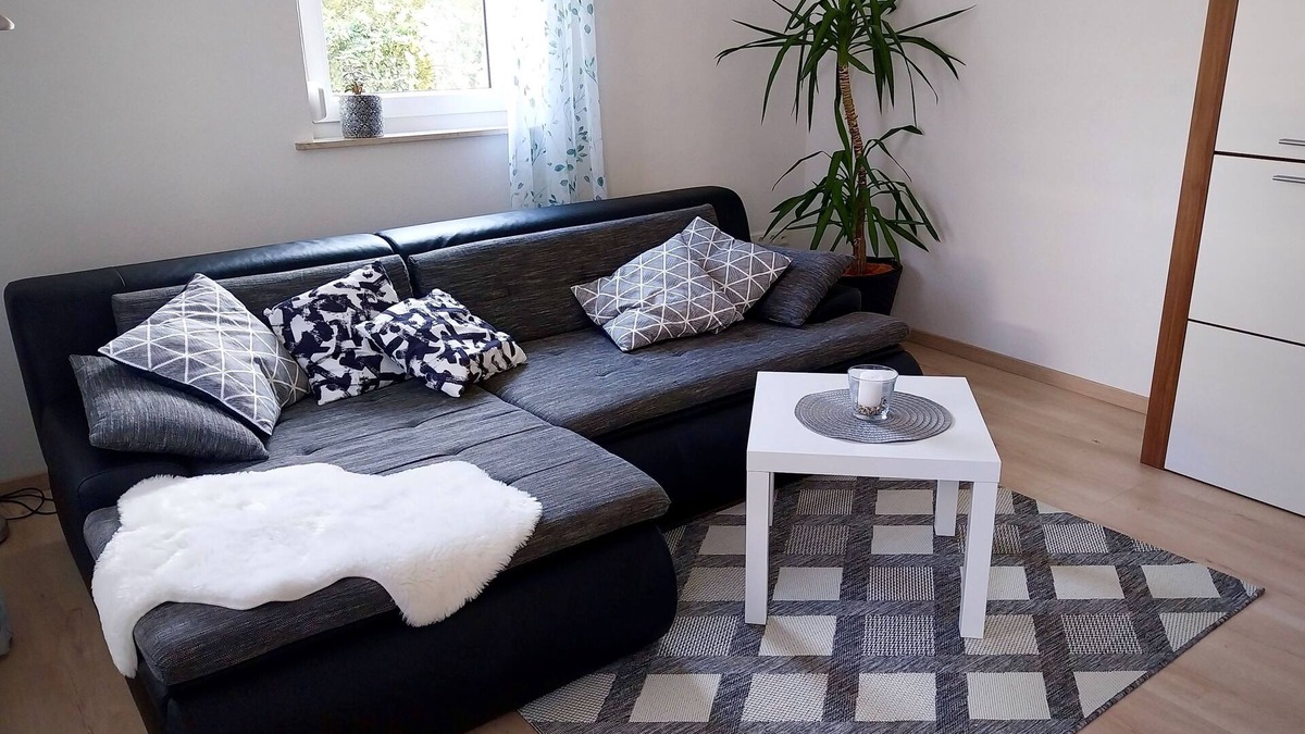 Maroldsweisach Apartment | Helle und Gemütlich Eingerichtet Ferienwohnung mit Voll Ausgestatteter Küche