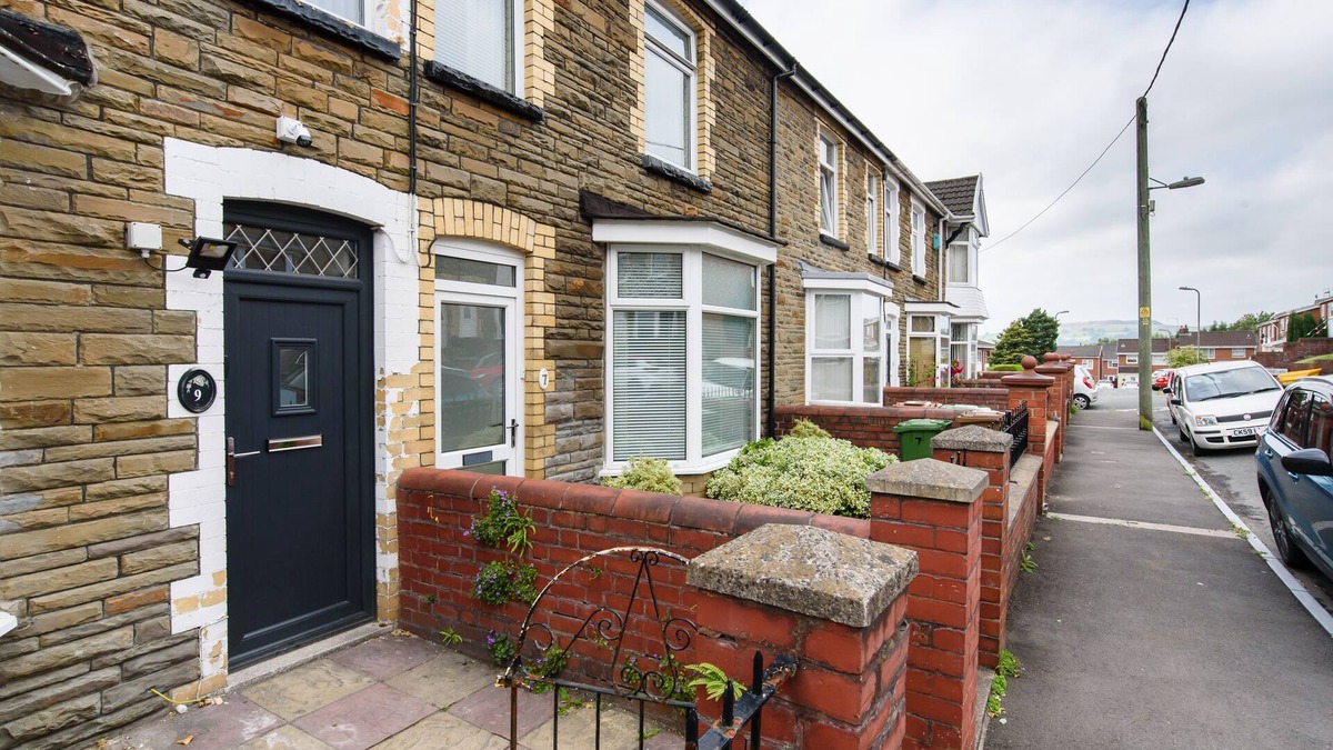 Gelligaer House | Hengoed House