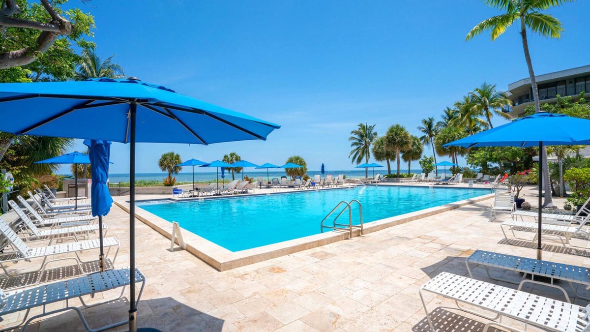 Key West Condo | Henry's Penthouse on the Ocean in Key West - weekly/nightly rentals
