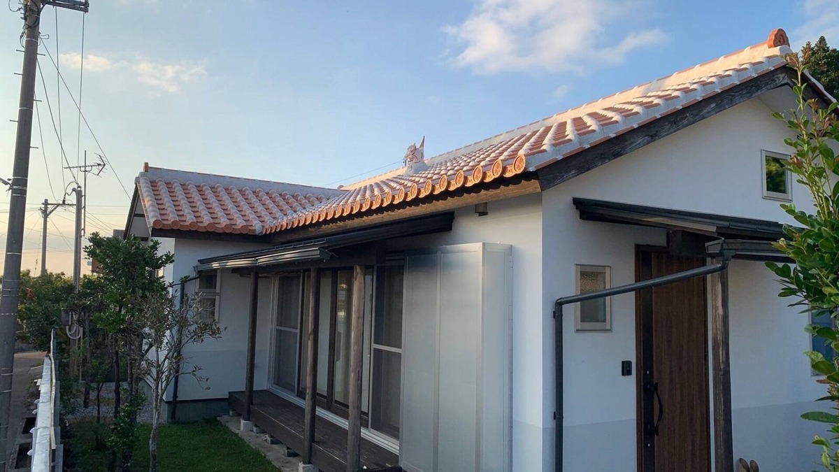 Uruma House | Henza Island Red Tile Villa Pets Allowed - Mam Villa / Uruma Okinawa