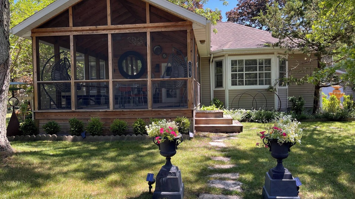 Sawyer House | Here and Now