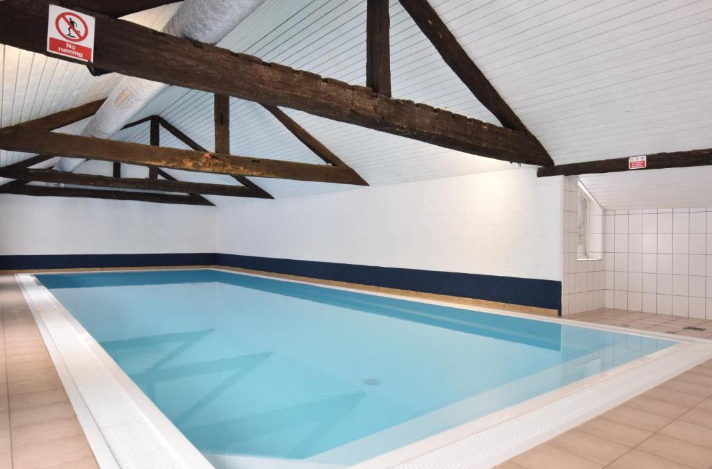 Lavacherie House | Heritage Farmhouse in Lavacherie with Jacuzzi