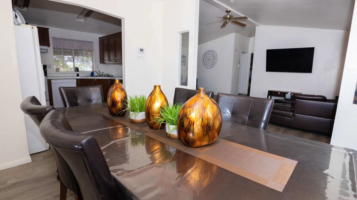 Pahrump House | Heritage House Great For Groups!