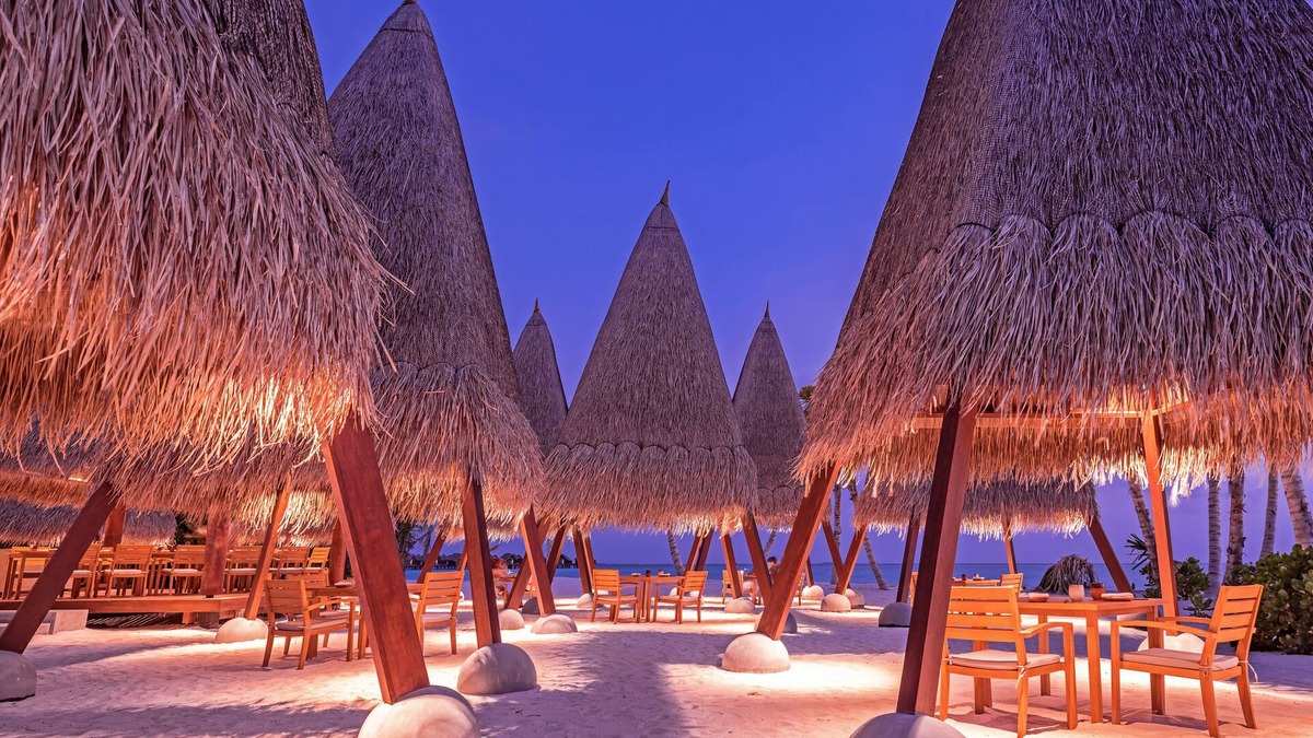 Aarah Resort | Heritance Aarah - Premium All Inclusive - 40 Minutes away from Male by Seaplane