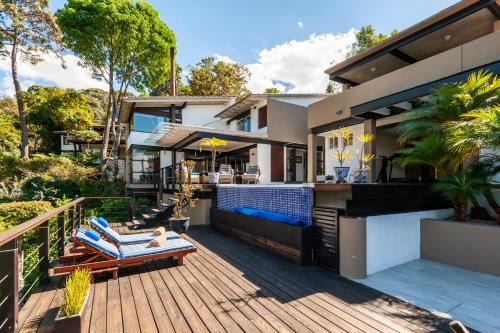 Valle de Bravo House | Hermosa Casa con Terraza y Vista al Lago en Avándaro