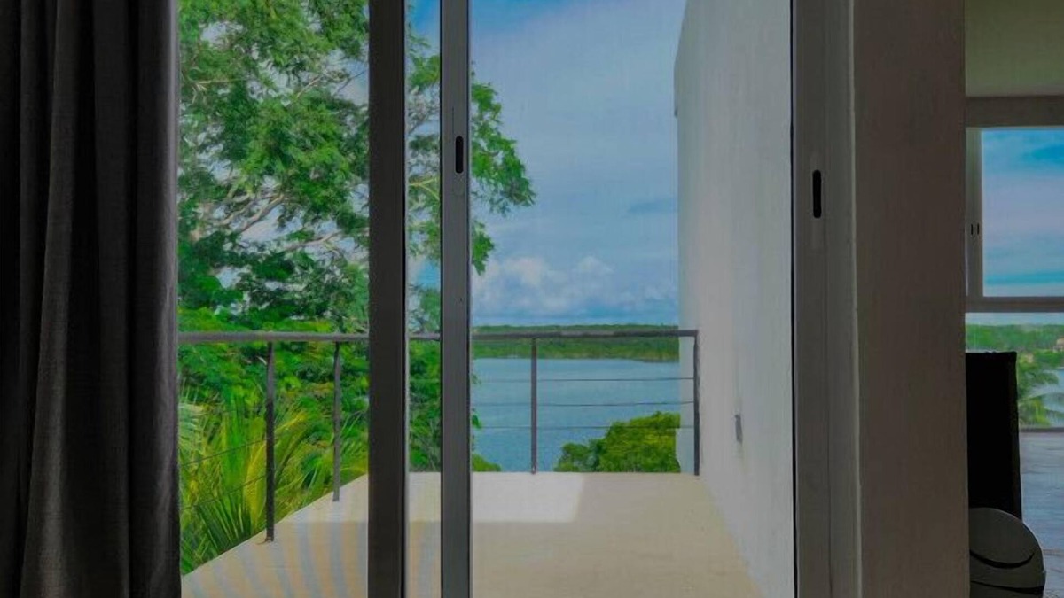 Xul-Ha House | Hermosa Casa Del Lago