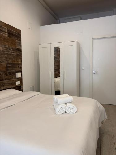 Los Tilos Apartment | HERMOSO PISO a 3 min de la ESTACION DE BUS Y TREN AVE