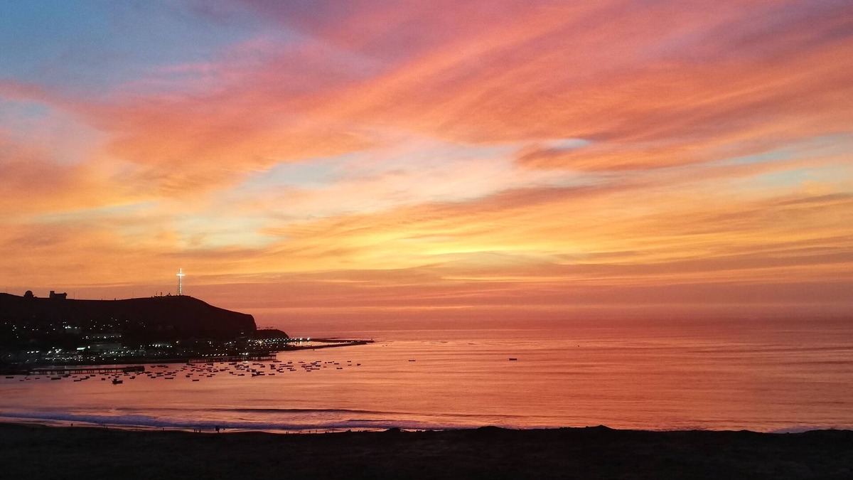 Chorrillos Apartment | Hermoso y Acogedor Departamento Frente al mar Cerca a las Mejores Playas Limeñas