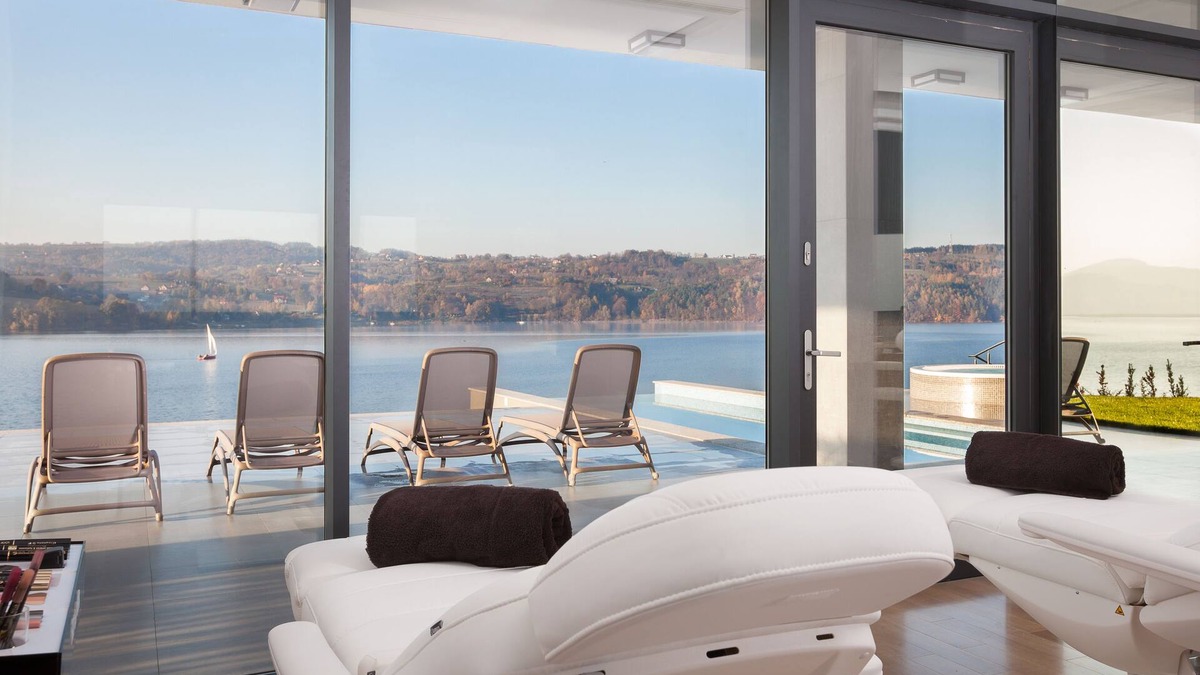 Grodek Nad Dunajcem Hotel | Heron Live Hotel