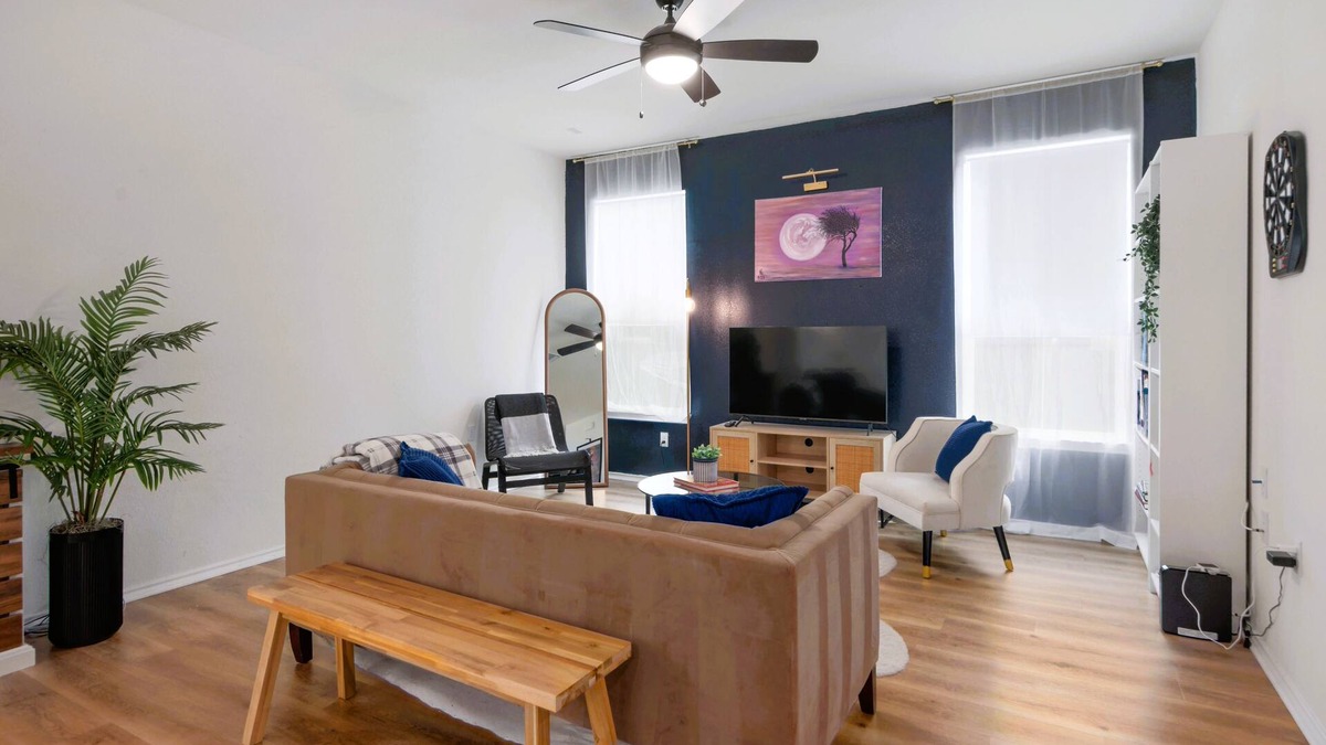 McNeil House | Hestia: 3BR/2BA | Near Tech Ridge & East Village