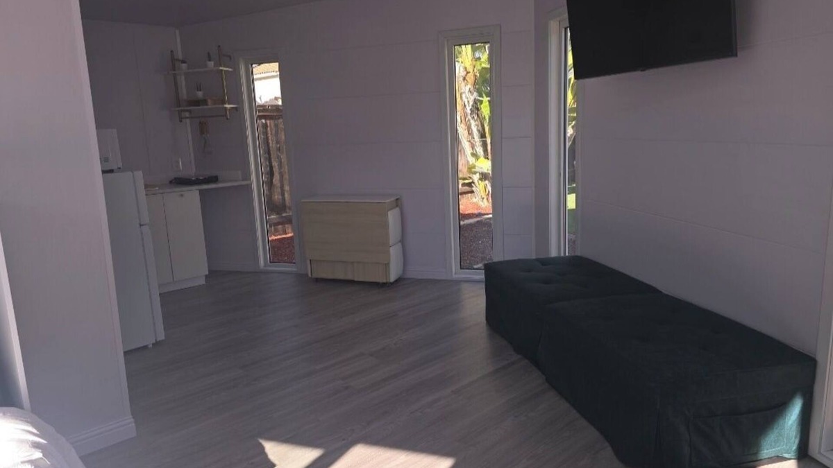Rancho Penasquitos Apartment | Hexagon Hideaway