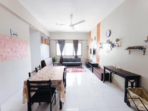 Pelindung Apartment | Hidanah Sutravilla Homestay