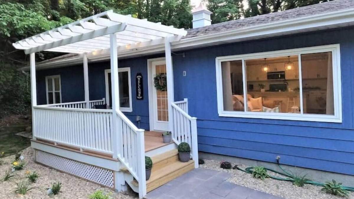 Berrien Springs House | Hidden Cottage Near Notre Dame