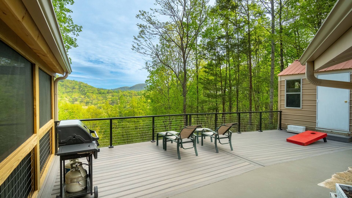 Helen Cabin | Hide Away, Peaceful, Cozy cabin