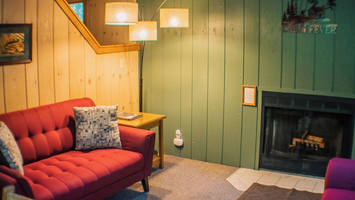 Idleyld Park Cottage | Hideaway Cottage above Steamboat Creek in the North Umpqua National Forest