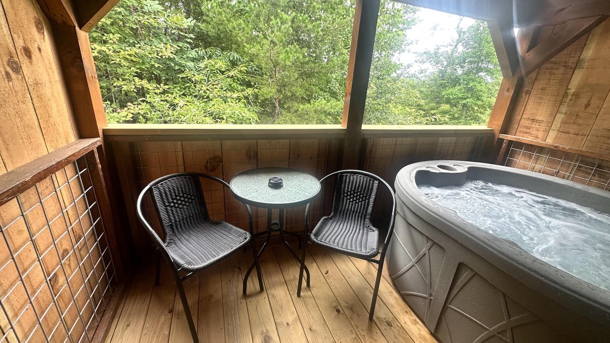 Union Mills Cabin | Hideaway Holler -Hot Tub, Fireplace,Hiking,View,Near Asheville ,WiFi