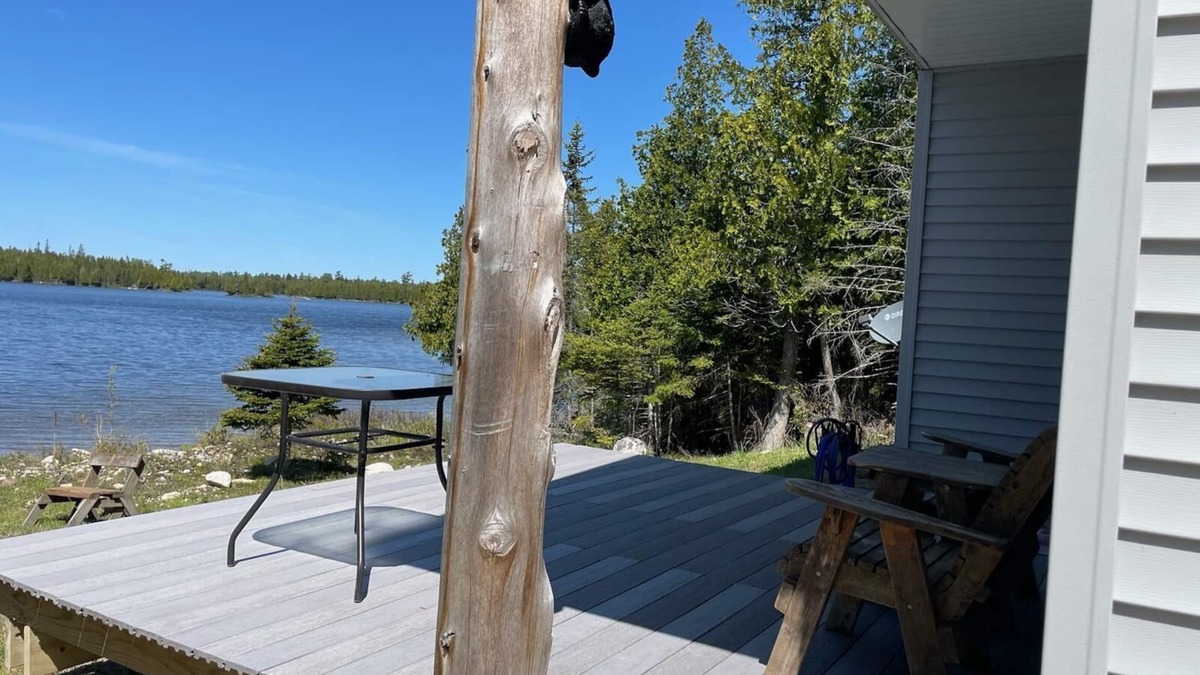 Drummond Island House | Hideaway On Gravel Lake