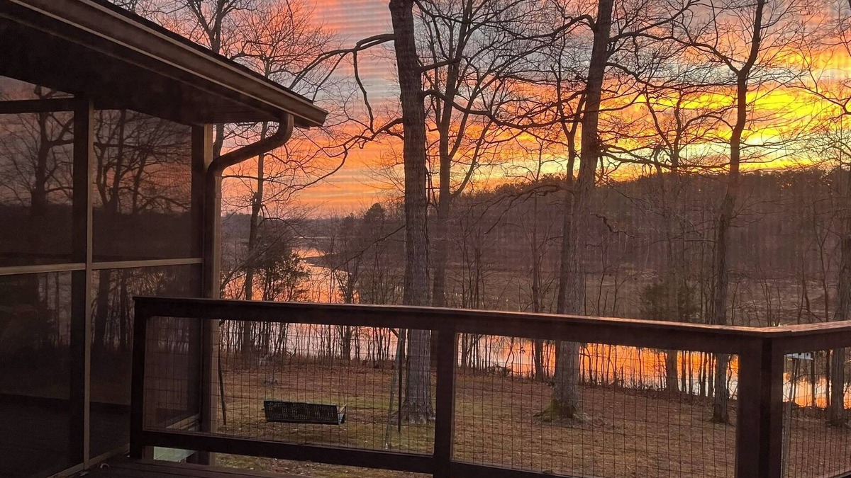 Falls of Rough House | Hideaway on the lake; large mid-century stone ranch in a park-like setting