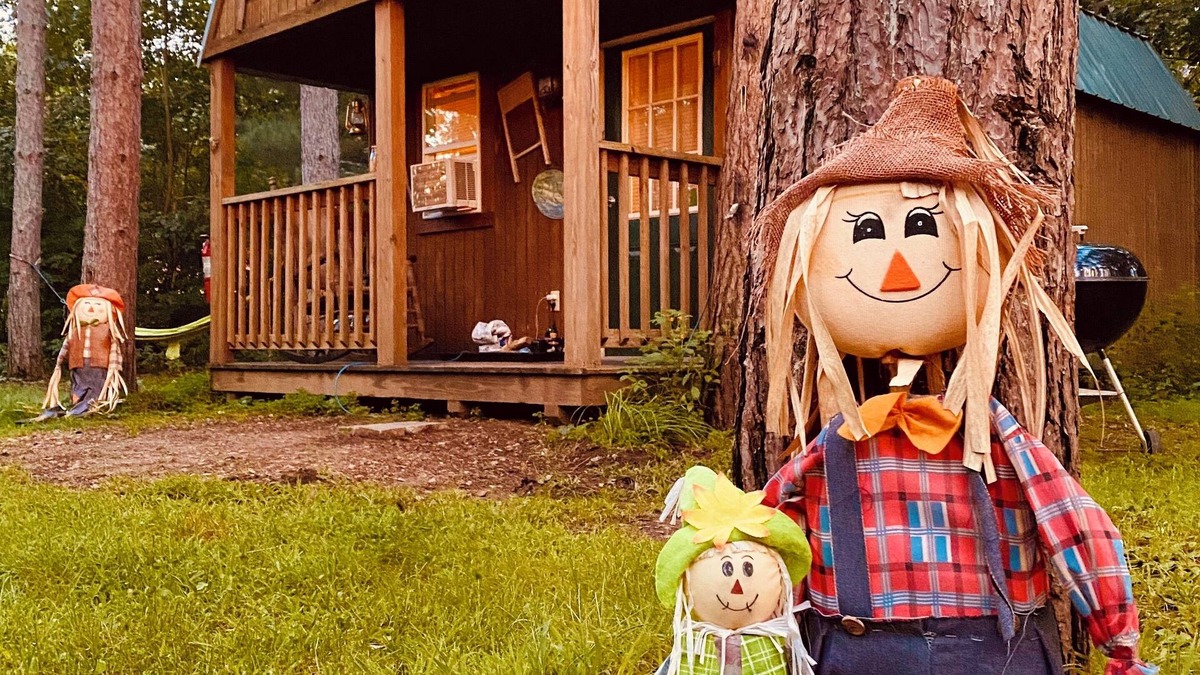 Lyndon Station Cabin | Hideout Retreat!