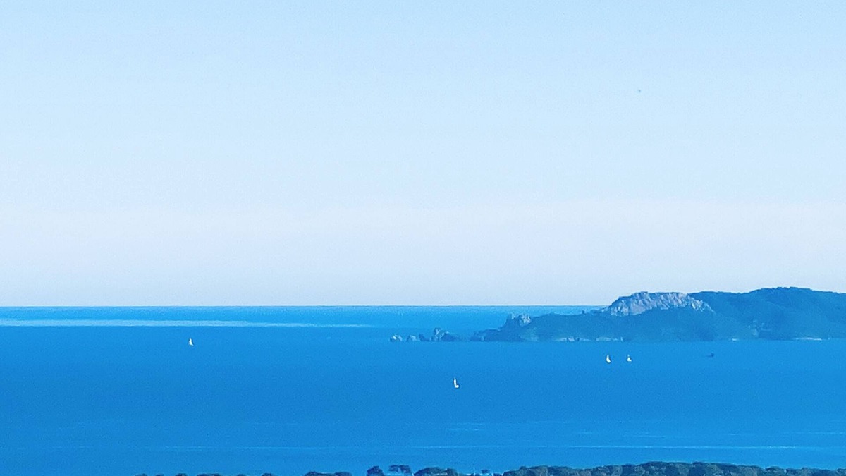Hyeres Villa | High end estate with superb sea view, heated swimming pool, tennis, jacuzzi