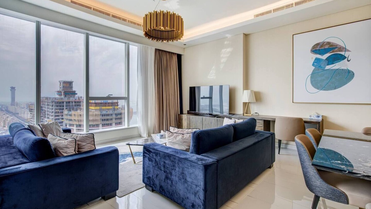 Dubai Media City Apartment | High-Floor 2BR Apartment with Stunning City Views at Avani+Palm View Dubai