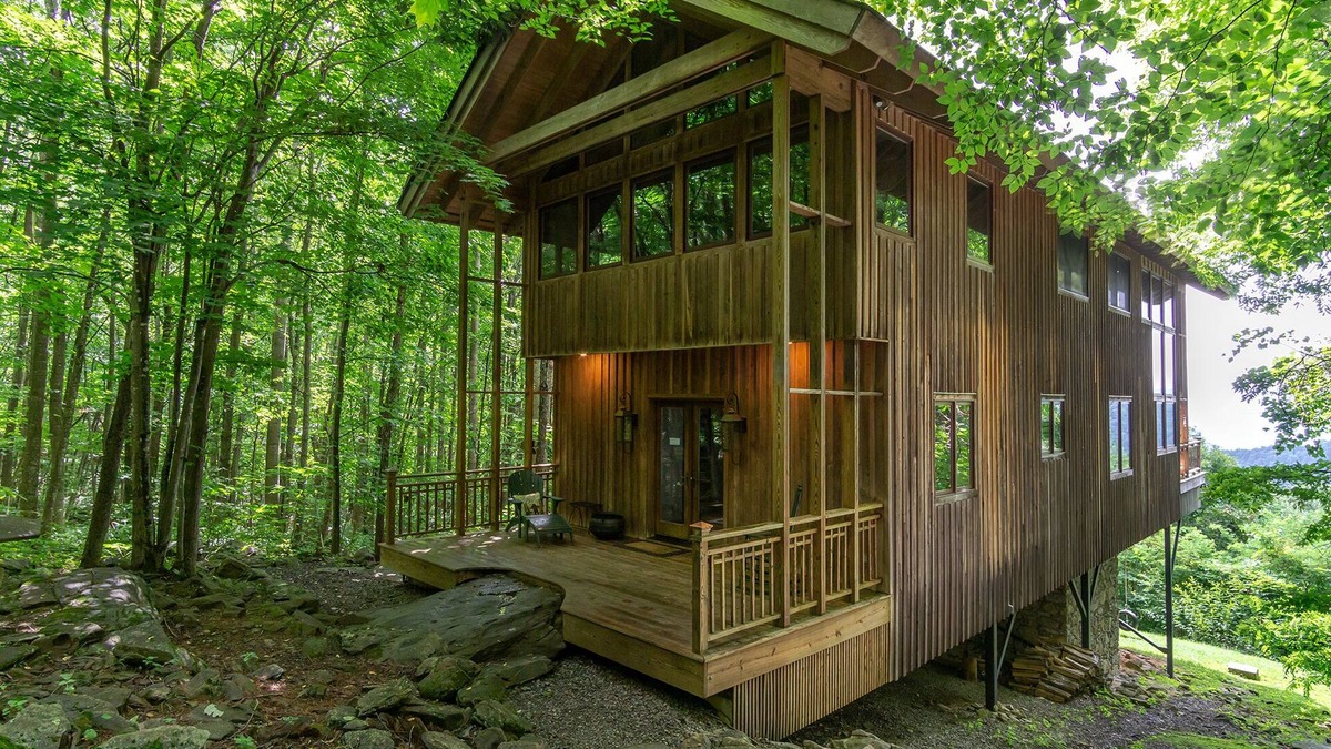 Black Mountain Cabin | High Haven | Breathtaking Mountain Views!