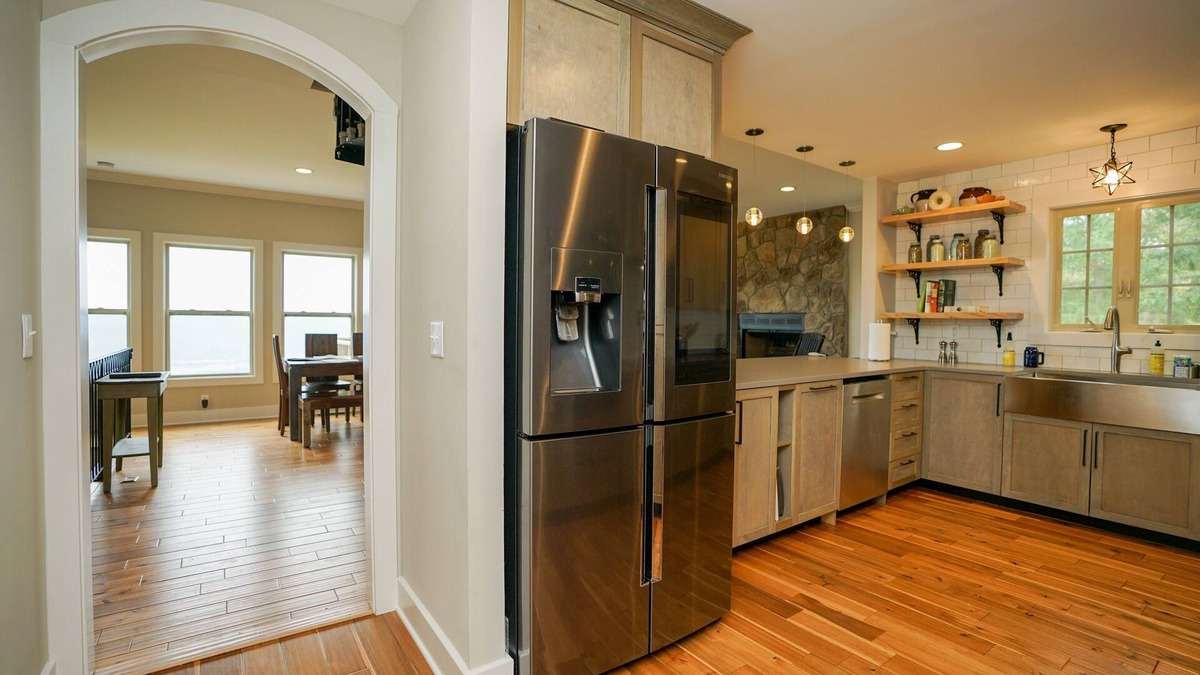 Lupton City House | High Hideaway-Stunning Views! May is for LOVERS❤️. 50% Off Flash Sale for TWO.