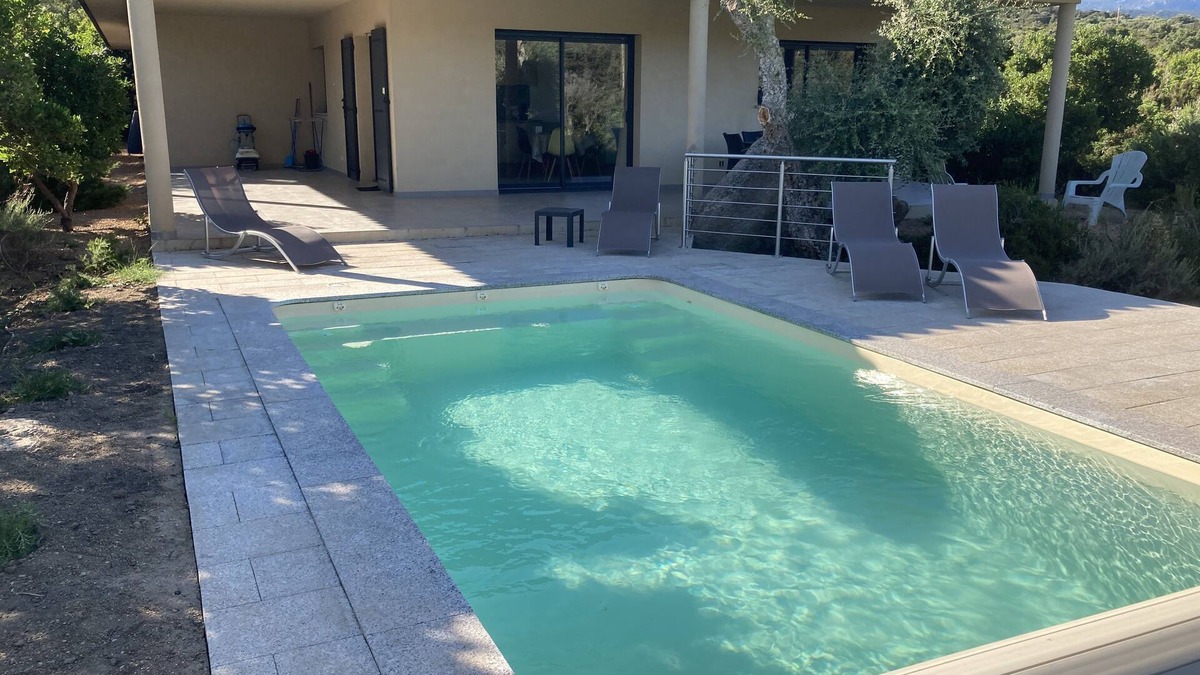Pianotolli-Caldarello Villa | High quality 4 * gîte with pool, sea, air conditioning, internet, scrub.
