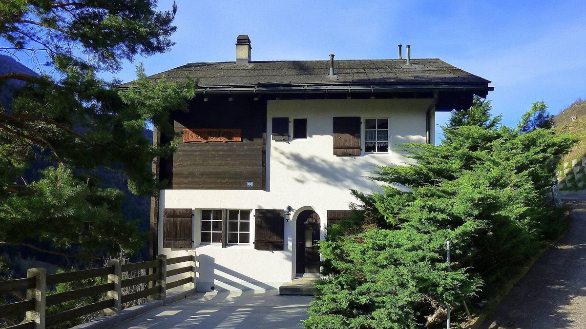 Breiten Ski Chalet | High quality 4 * chalet: top equipment, fireplace, free Wi-Fi, near ALETSCHARENA
