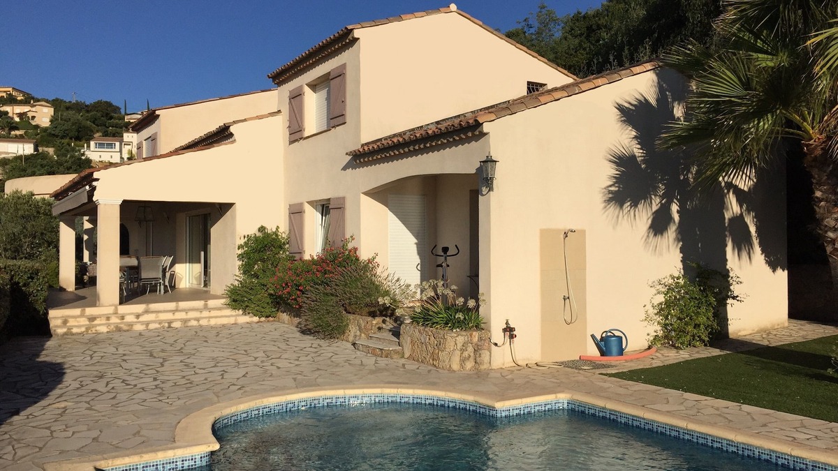 Saint-Aygulf Villa | High-quality villa with air conditioning, swimming pool and magnificent sea views