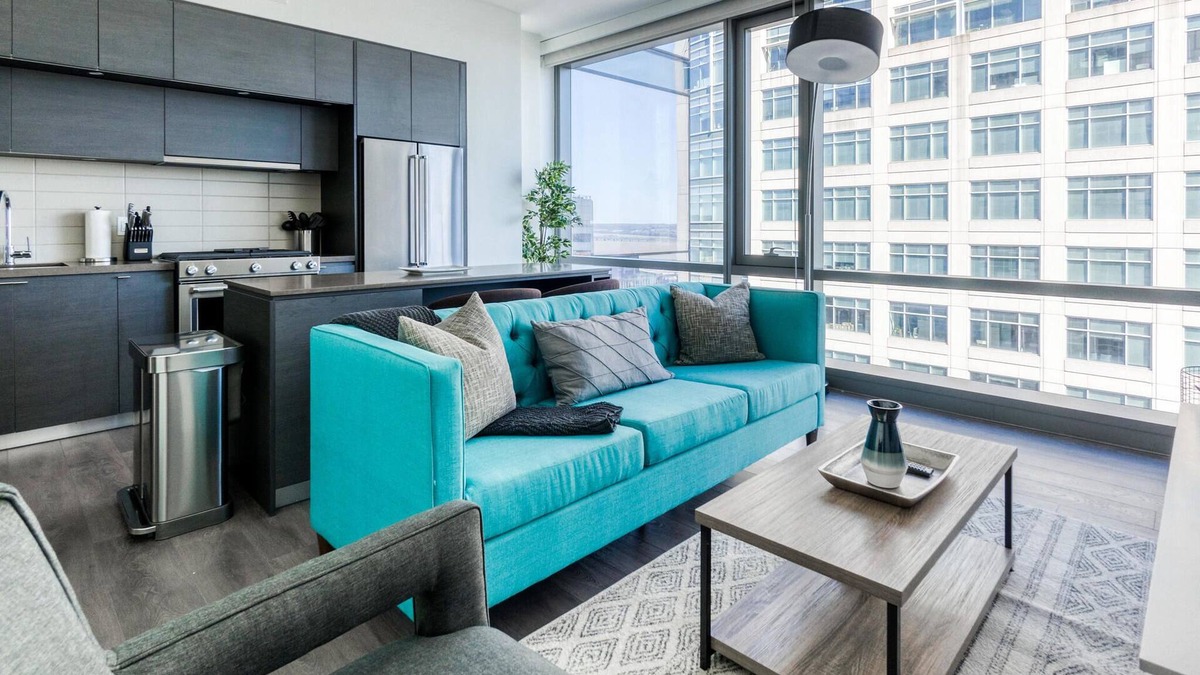 North Rosslyn Apartment | High-Rise Apt in Arlington VA