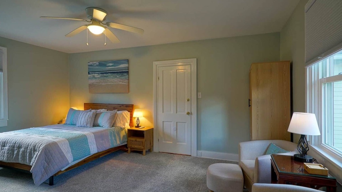 Still Pond House | High Tide Haven Suite