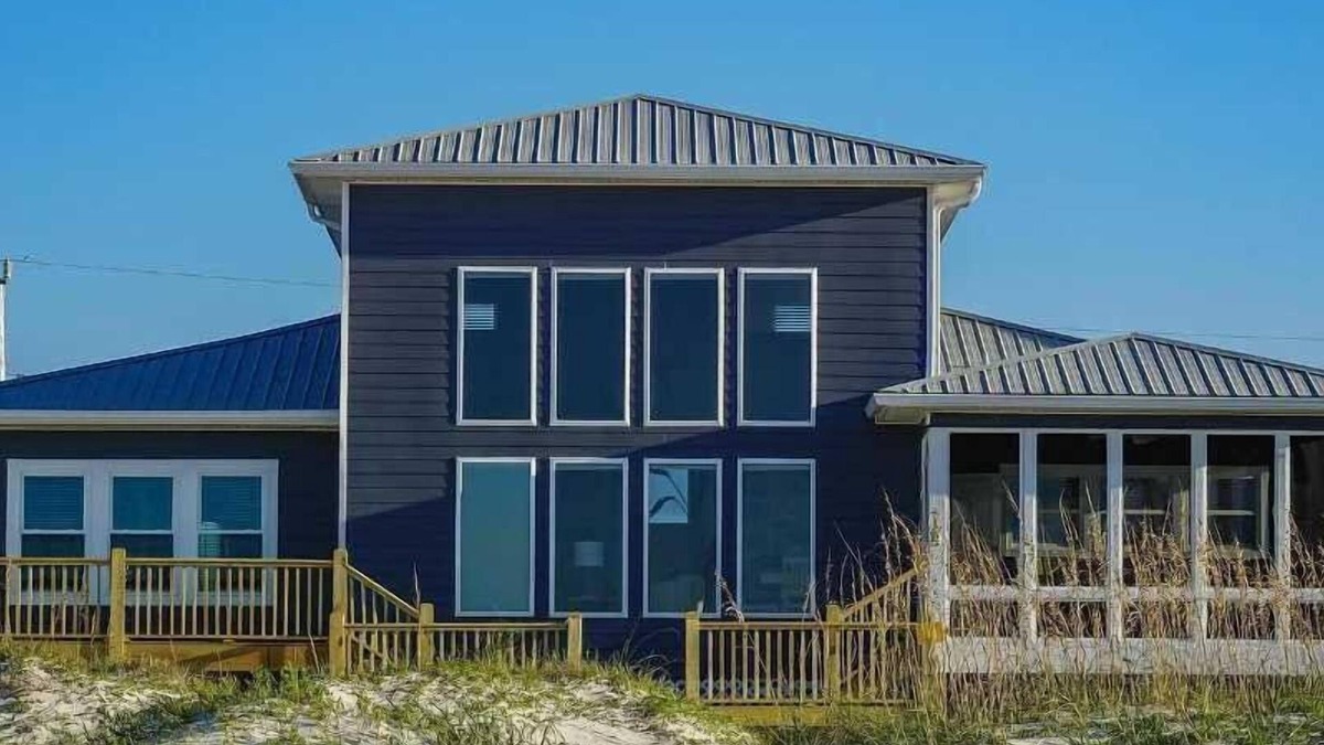 Southpointe House | High Tide Your Gulf Fornt Fort Morgan Retreat by Prickett Properties