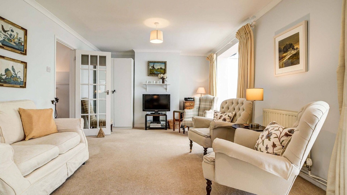 Woodstock House | High Trees Blenheim View | Woodstock Holiday Let | 3 Beds & Sleeps 5