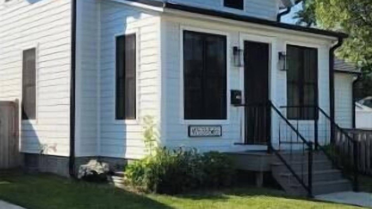 Cedarburg House | Highland Home