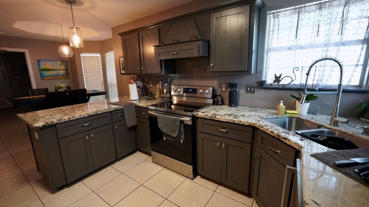 Pharr House | Highly Recommended | Clean & Comfortable