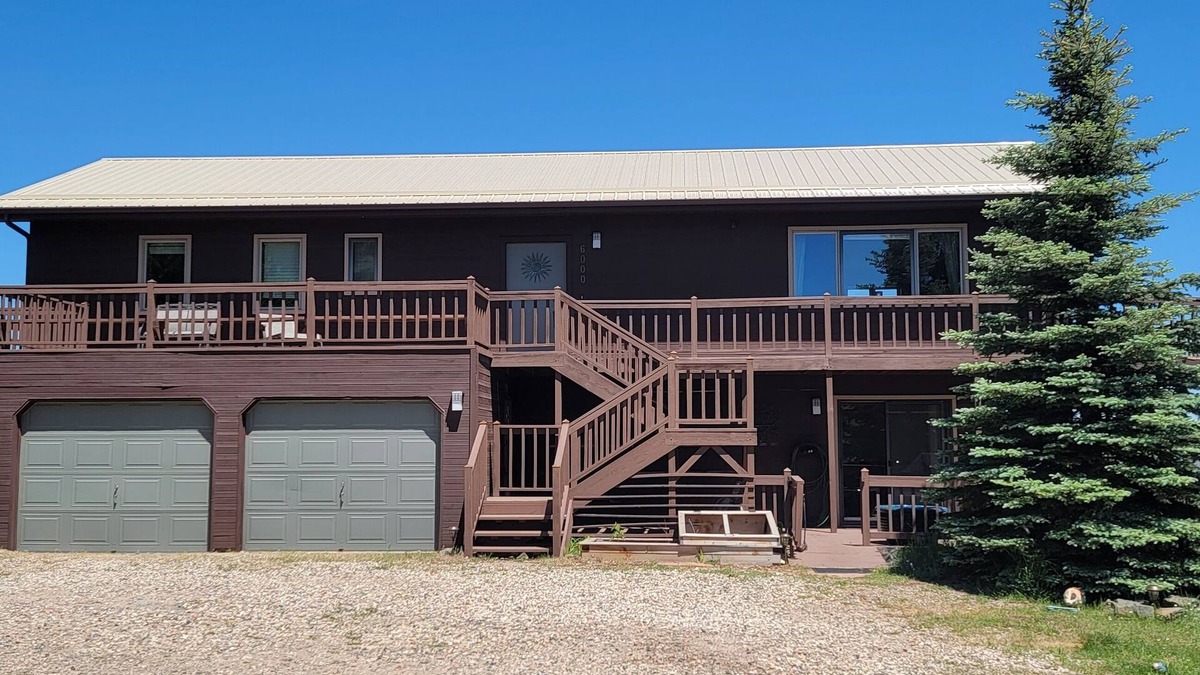 Fort Collins Ski Chalet | Hike, Bike, & Paddle at the Red Cedar Chalet