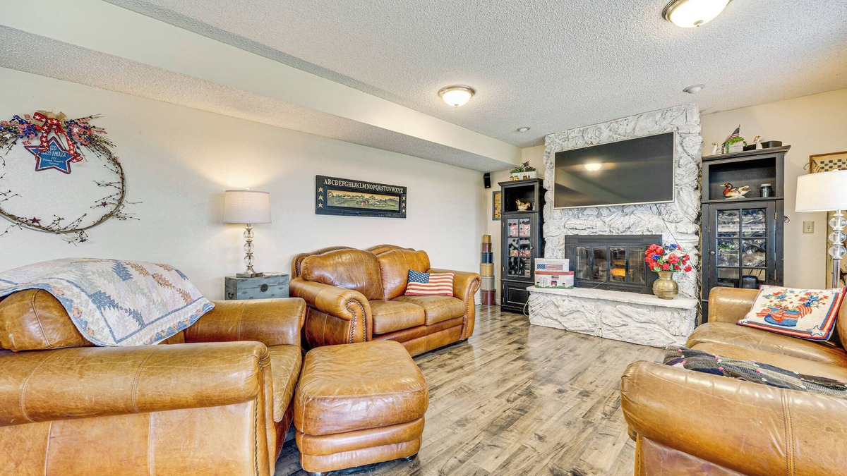 Selah House | Hike & Explore: Retreat w/Scenic Views in Selah!