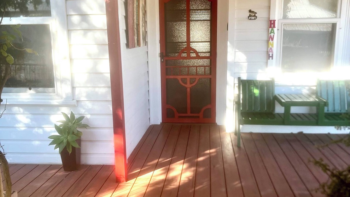 Clare House | Hill Cottage, comfortable pet friendly home away from home